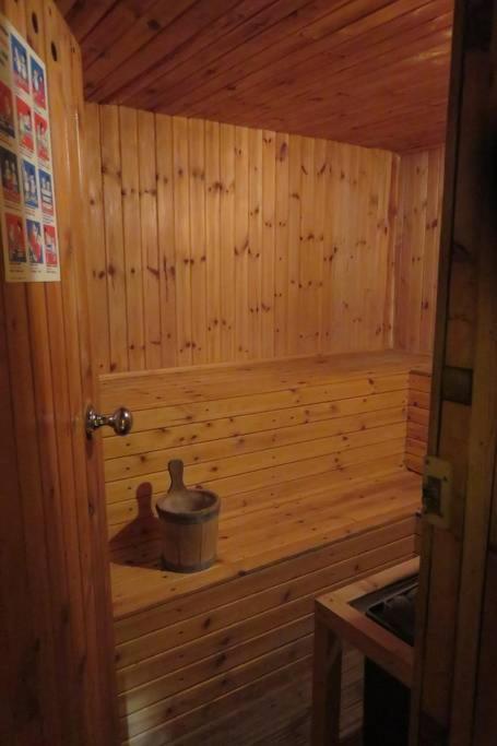 Pine Marten Bar Glenmore Pods أفيمور المظهر الخارجي الصورة
